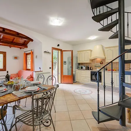 Villa Monte Enrico - Pool And Whirlpool - Happy Camporosso (Liguria)